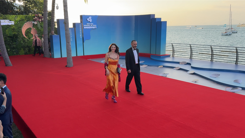 HIIFF_2024__Where_Global_Cinema_Met_Tropical_Vibes____poster - 🌍NewspaperAmigo – Your Global News Buddy 🗞️ HIIFF_2024__Where_Global_Cinema_Met_Tropical_Vibes___ video poster