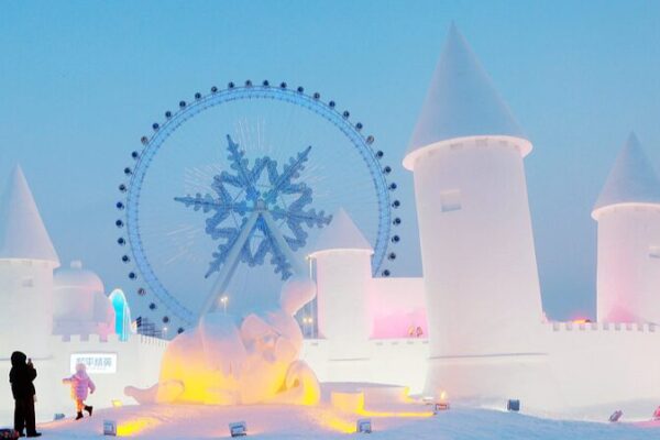 โ๏ธ Harbin Ice Festival Lights Up Winter with Magical Sculptures! ___Harbin_Ice_Festival_Lights_Up_Winter_with_Magical_Sculptures_ video poster