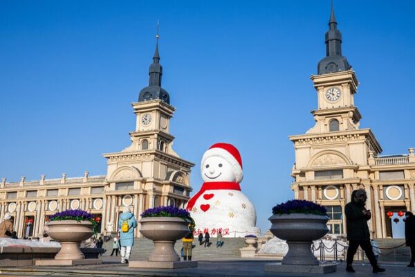 Harbin’s Giant Snowman Returns to Light Up Winter 🏔️❄️ Harbin_s_Giant_Snowman_Returns_to_Light_Up_Winter_____ video poster