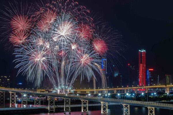 Hengqin Zone Fuels Macao’s Economic Boom 🌟🇲🇴 Hengqin_Zone_Fuels_Macao_s_Economic_Boom____
