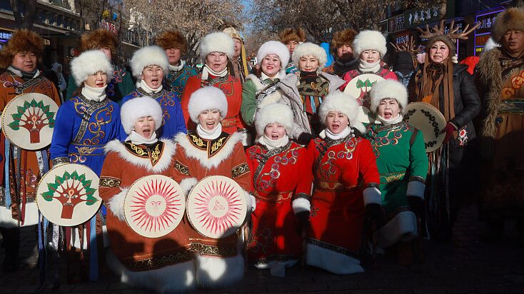 Hezhe_Culture_Shines_in_Harbin_s_Winter_Tourism_Boom____
