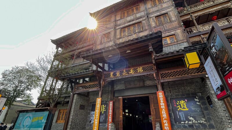 Historic_Hejie_Street_Revives_Changde_s_Cultural_Legacy___
