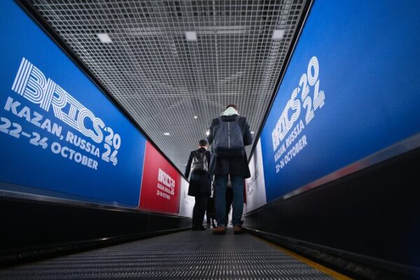 Is BRICS Shifting Global Power Dynamics? ๐๐ผ Is_BRICS_Shifting_Global_Power_Dynamics____