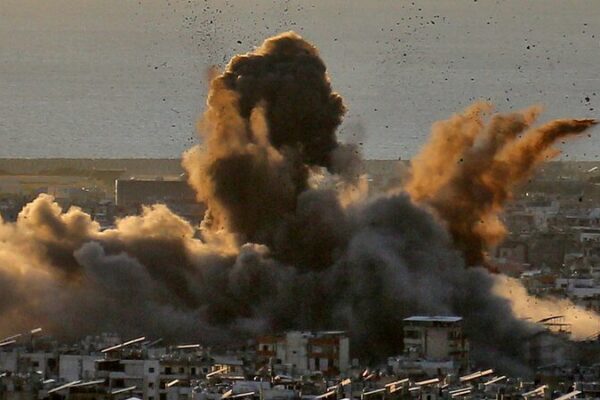 💥 Israel Strikes Beirut & Gaza Amid Escalating Tensions __Israel_Strikes_Beirut___Gaza_Amid_Escalating_Tensions
