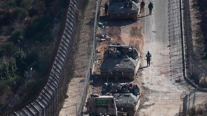 Israeli_Forces_Secure_Syria_Border__Strike_Strategic_Sites____