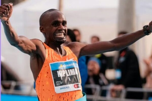 🏃♂️ Jacob Kiplimo Shatters Half Marathon World Record in Barcelona! ____Jacob_Kiplimo_Shatters_Half_Marathon_World_Record_in_Barcelona_