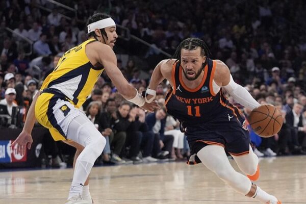 Jalen Brunson Shines, Knicks Lead Series Against Pacers 2-0 🏀✨ Jalen_Brunson_Shines__Knicks_Lead_Series_Against_Pacers_2_0___