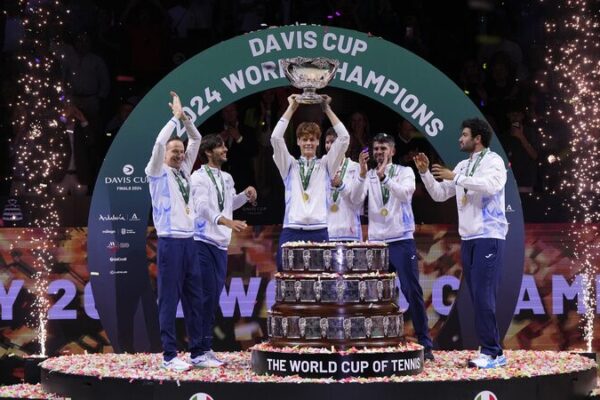 🇮🇹 Jannik Sinner Crowns Italy’s Davis Cup Victory Again! 🏆 ___Jannik_Sinner_Crowns_Italy_s_Davis_Cup_Victory_Again___