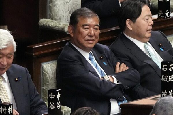 Japan’s PM Ishiba Retains Power Amid Election Drama 🗳️🇯🇵 Japan_s_PM_Ishiba_Retains_Power_Amid_Election_Drama_____