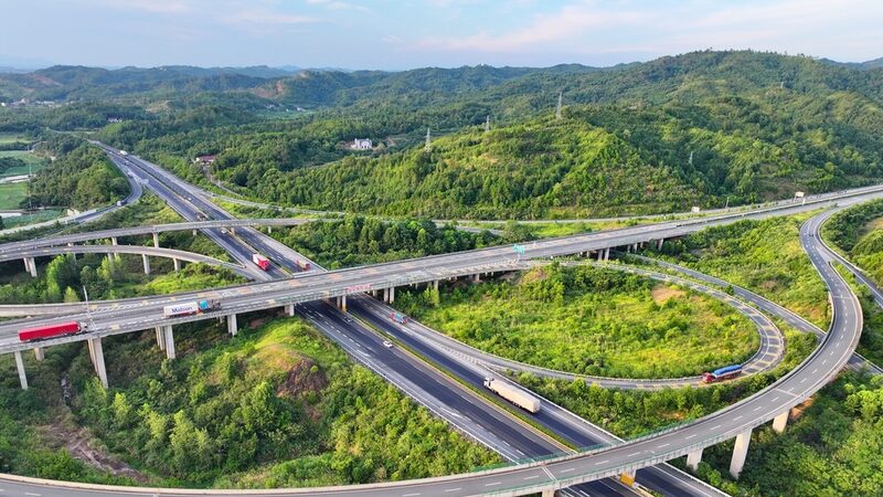 __Jiangxi_s_Road_Revolution_Fuels_Rural_Growth___Fresh_Produce_Boom__