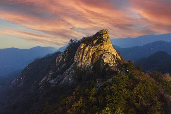 Jigong Mountain: China’s Breathtaking ‘Sea of Clouds’ 🌄🌿 Jigong_Mountain__China_s_Breathtaking__Sea_of_Clouds____ video poster