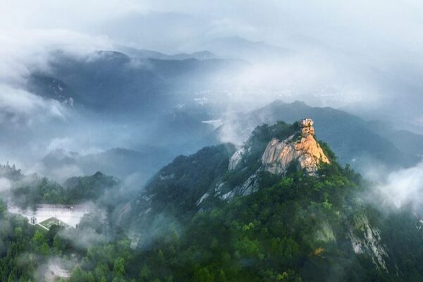 Jigong Mountain’s Snowy Wonderland: A Must-See Winter Escape ❄️🌲 Jigong_Mountain_s_Snowy_Wonderland__A_Must_See_Winter_Escape____ video poster
