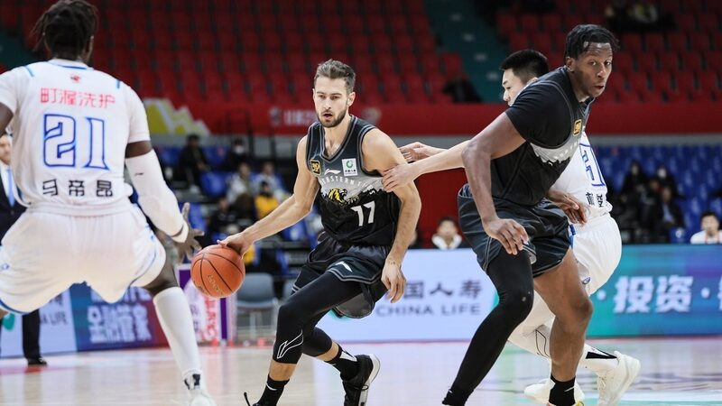 Jilin_Tigers_Roar_Back____Ending_Losing_Streak_in_Nail_Biter_Game