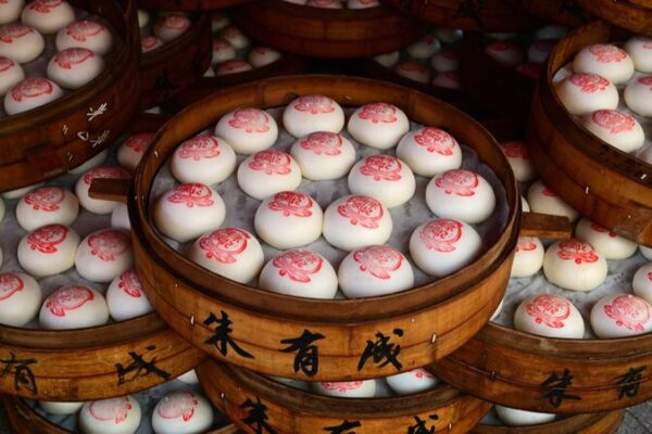 🍥 Jinhua’s Red-Stamped Buns Herald Prosperity for Lunar New Year 2025 __Jinhua_s_Red_Stamped_Buns_Herald_Prosperity_for_Lunar_New_Year_2025
