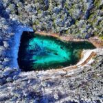 Jiuzhai_Valley_Transforms_into_Winter_Wonderland_with_First_Snowfall_____