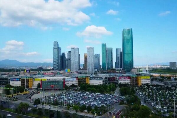 Jordanian Merchant’s Journey: From 30K to $100M in China 🌍🚄 Jordanian_Merchant_s_Journey__From_30K_to__100M_in_China___ video poster