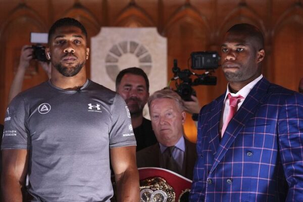 Joshua vs Dubois: Clash of Titans for Heavyweight Glory 🥊🏆 Joshua_vs_Dubois__Clash_of_Titans_for_Heavyweight_Glory___