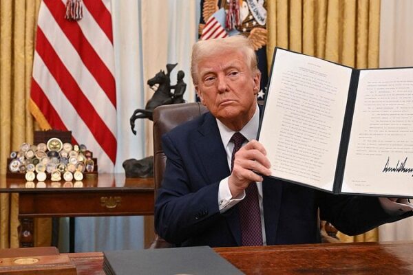 Judge Halts Trump’s Birthright Citizenship Order ๐จ Judge_Halts_Trump_s_Birthright_Citizenship_Order__