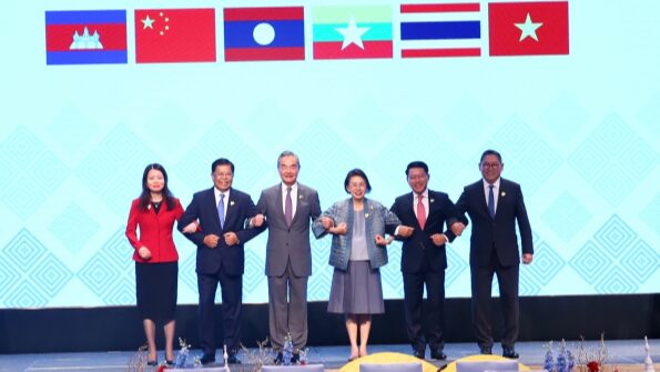 🌏 Lancang-Mekong Nations Boost Regional Ties & Innovation __Lancang_Mekong_Nations_Boost_Regional_Ties___Innovation