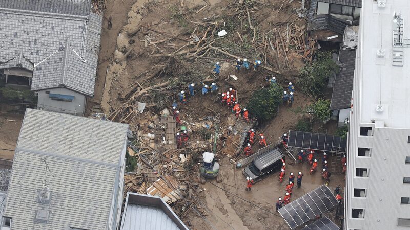 Landslide_in_Western_Japan_Leaves_Three_Missing_Amid_Heavy_Rain____ - 🌍NewspaperAmigo – Your Global News Buddy 🗞️ Landslide_in_Western_Japan_Leaves_Three_Missing_Amid_Heavy_Rain____