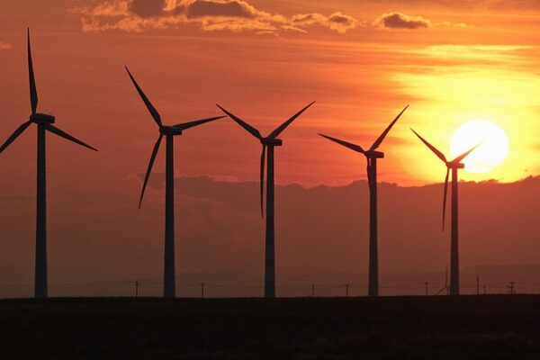 Latin America’s Clean-Energy Revolution: Leading the Charge Against Climate Change 🌿⚡ Latin_America_s_Clean_Energy_Revolution__Leading_the_Charge_Against_Climate_Change___