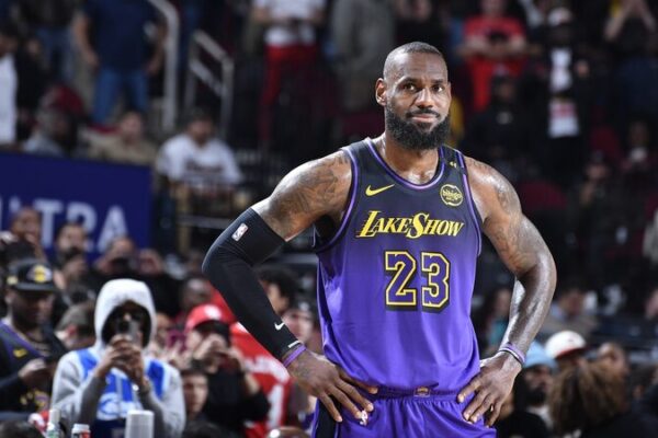 LeBron James: Defying Age in the NBA 🏀✨ LeBron_James__Defying_Age_in_the_NBA___ video poster