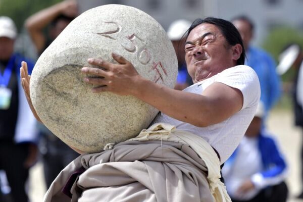 Lhasa’s First Farmers & Herdsmen Games Kick Off with Cultural Flair 🐎🏋️♂️ Lhasa_s_First_Farmers___Herdsmen_Games_Kick_Off_with_Cultural_Flair______