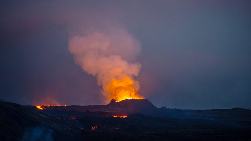 Live__Iceland_Volcano_Erupts_Near_Grindavik___Watch_Now__poster - 🌍NewspaperAmigo – Your Global News Buddy 🗞️ __Live__Iceland_Volcano_Erupts_Near_Grindavik___Watch_Now_ video poster