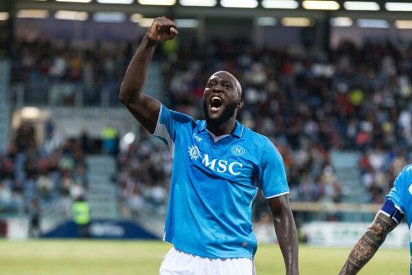 🔥 Lukaku Shines as Napoli Crushes Cagliari 4-0! ⚽ __Lukaku_Shines_as_Napoli_Crushes_Cagliari_4_0___