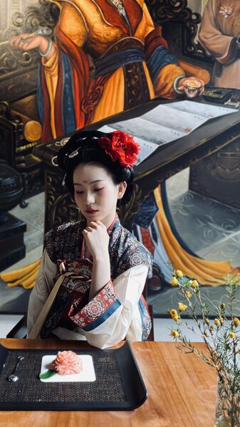 Luoyang_Brews_Up_Tradition___ video poster