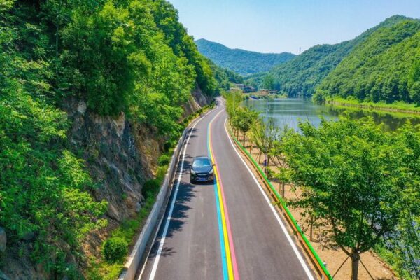 Luoyang’s Scenic Highway Sparks Rural Revival 🌄🚗 Luoyang_s_Scenic_Highway_Sparks_Rural_Revival___