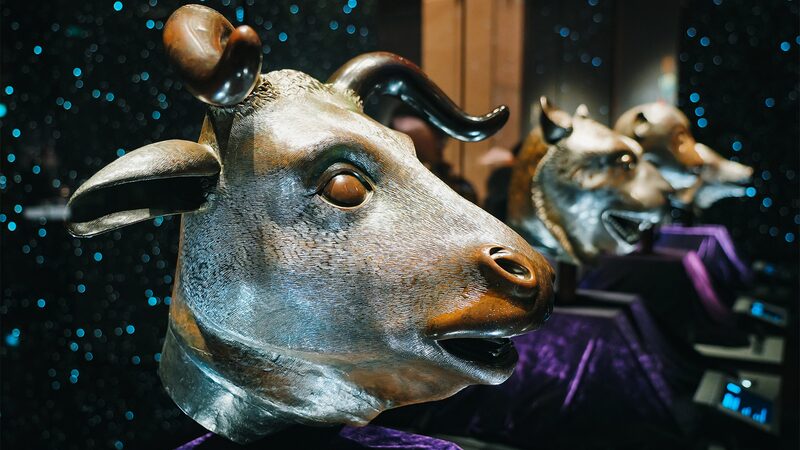 __Macao_s_Bronze_Zodiac_Heads_Draw_History_Buffs__