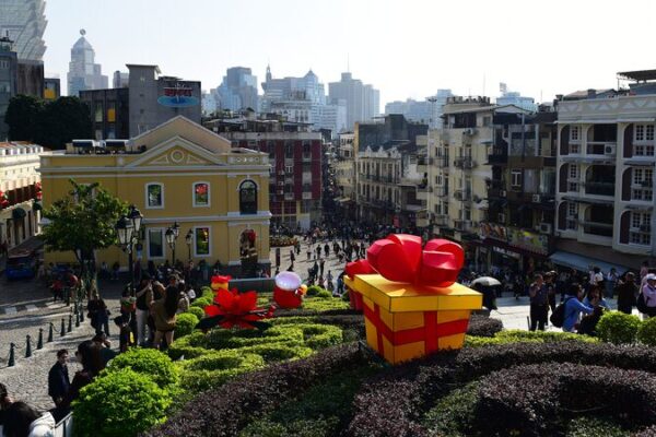 Macao_s_Tech_Boom__Beyond_Casinos_to_Innovation__