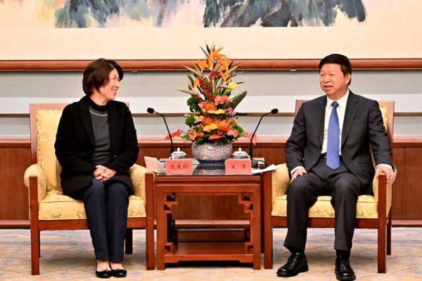 Mainland Official Urges Unity Across the Taiwan Strait 🌏🤝 Mainland_Official_Urges_Unity_Across_the_Taiwan_Strait___