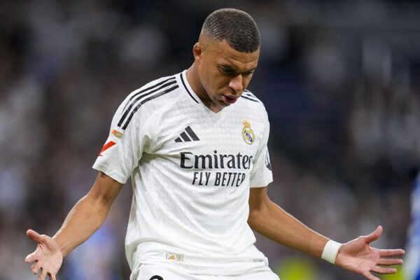 Mbappe Magic Continues as Real Madrid Edges Alaves 3-2 in La Liga Thriller 🌟⚽ Mbappe_Magic_Continues_as_Real_Madrid_Edges_Alaves_3_2_in_La_Liga_Thriller___