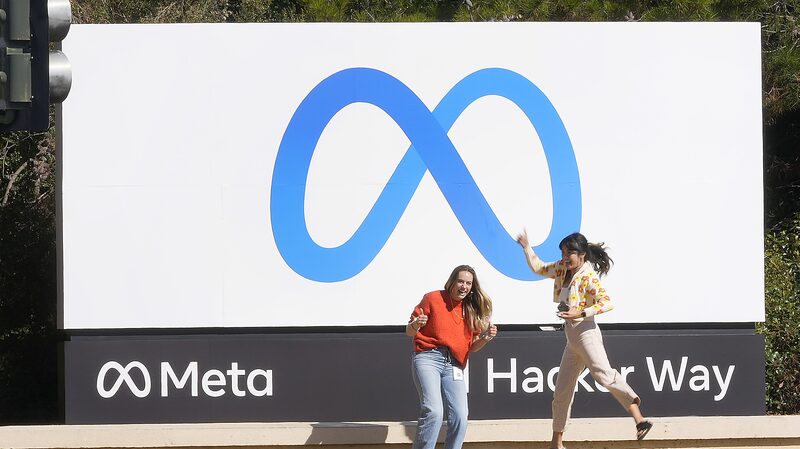 Meta_s_Llama_3_Roars_into_AI_Race__Targets_OpenAI___Google__
