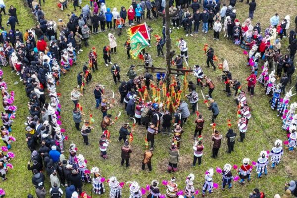 Miao People’s Lusheng Dance Lights Up Slope-Jumping Festival ✨ Miao_People_s_Lusheng_Dance_Lights_Up_Slope_Jumping_Festival__