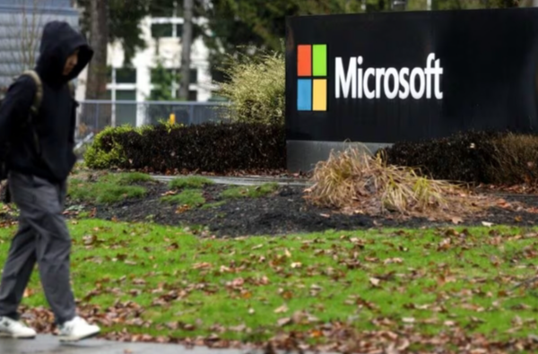 Microsoft_s_AI_Boom_Fuels_Record_Revenue_Surge___