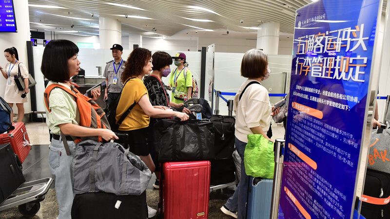 Mini_Three_Links_Hits_1_36M_Passengers_in_2024__Cross_Strait_Travel_Booms__ - 🌍NewspaperAmigo – Your Global News Buddy 🗞️ __Mini_Three_Links_Hits_1_36M_Passengers_in_2024__Cross_Strait_Travel_Booms__