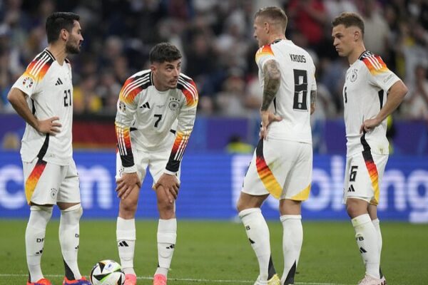 Nagelsmann Hails Germany’s Youth-Veteran Mix as Euro 2024 Strategy 🏆⚽ Nagelsmann_Hails_Germany_s_Youth_Veteran_Mix_as_Euro_2024_Strategy___