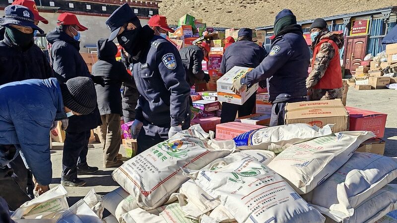 Nationwide_Support_Rallies_for_Quake_Stricken_Xizang video poster