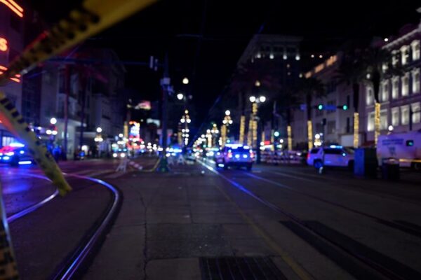 New Orleans NYE Attack: FBI Confirms Lone Attacker 🚨💔 New_Orleans_NYE_Attack__FBI_Confirms_Lone_Attacker___ video poster