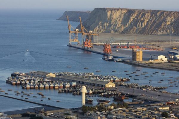 Pakistani Businesses Push for Fast-Track CPEC Projects to Boost Economy ๐ Pakistani_Businesses_Push_for_Fast_Track_CPEC_Projects_to_Boost_Economy__