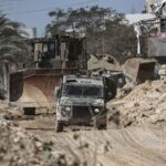 Palestinians_Welcome_Released_Prisoners_in_Khan_Younis_Amid_Truce_Deal video poster