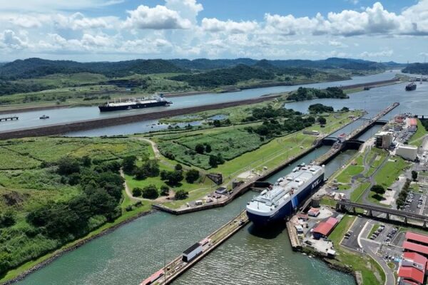 Panama Reacts to Trump’s Canal Comments ๐โก Panama_Reacts_to_Trump_s_Canal_Comments___