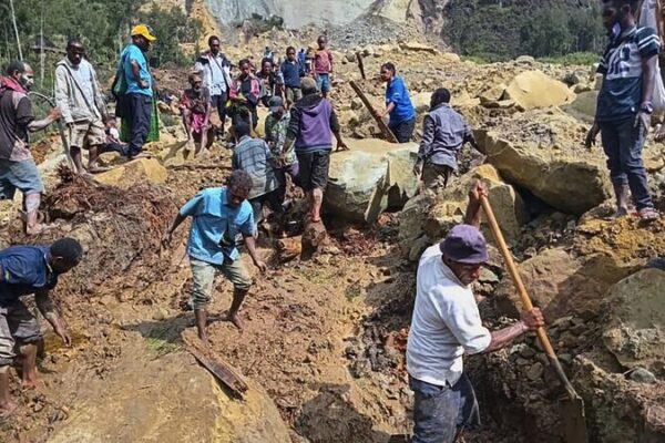 Papua New Guinea Leader Links Disasters to Extreme Weather 🌧️🌀 Papua_New_Guinea_Leader_Links_Disasters_to_Extreme_Weather____