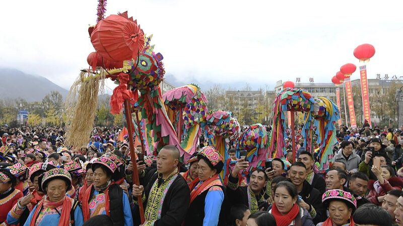 Qiang_New_Year__Celebrating_Harvest__Tradition___Peace_in_Style_ - 🌍NewspaperAmigo – Your Global News Buddy 🗞️ ___Qiang_New_Year__Celebrating_Harvest__Tradition___Peace_in_Style_