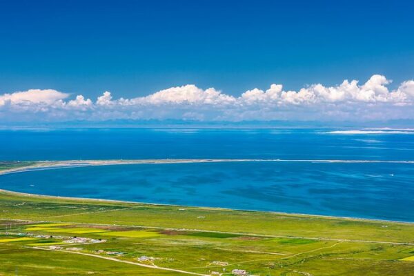 🌱 Qinghai Lake’s Comeback: Satellite Data Reveals Ecological Revival! __Qinghai_Lake_s_Comeback__Satellite_Data_Reveals_Ecological_Revival_ video poster