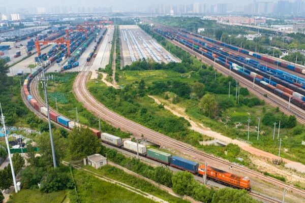 Red Sea Crisis Boosts China-Europe Rail Freight Demand ๐๐ Red_Sea_Crisis_Boosts_China_Europe_Rail_Freight_Demand___