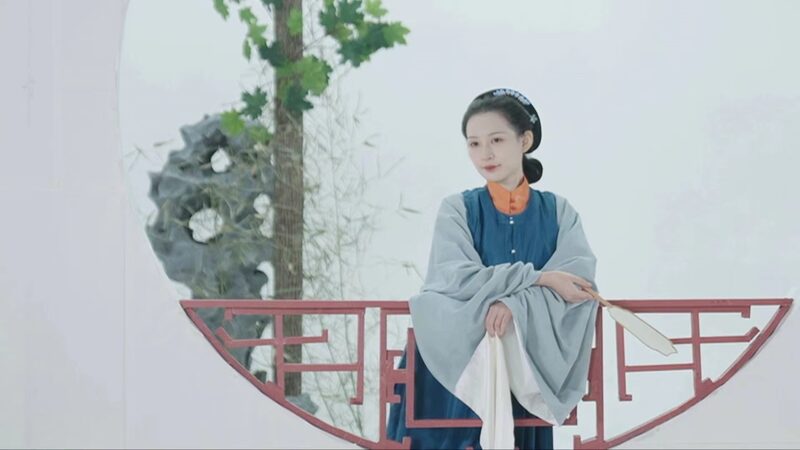 Reviving_Tradition__Chinese_New_Year_Art_Meets_Modern_Fashion___ video poster